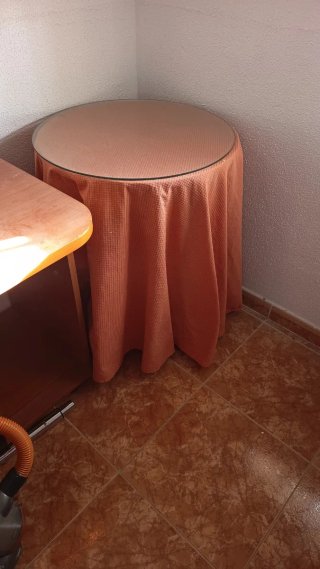 Mesa camilla redonda con cristal