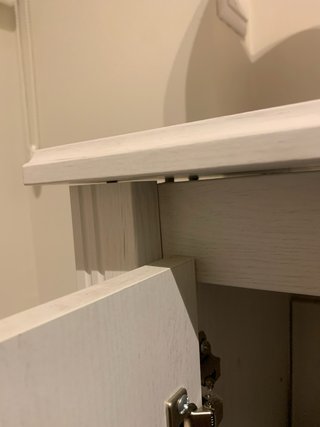 Urge vender! Mesitas de noche blancas Ikea