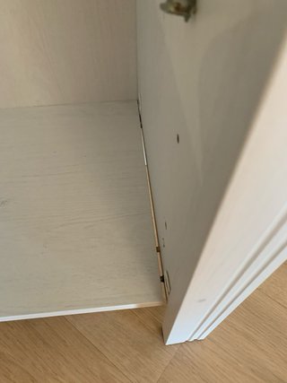 Urge vender! Mesitas de noche blancas Ikea