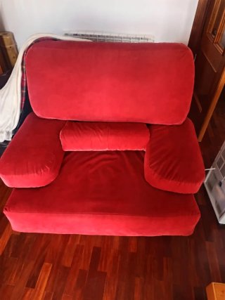 Butaca granate de tela