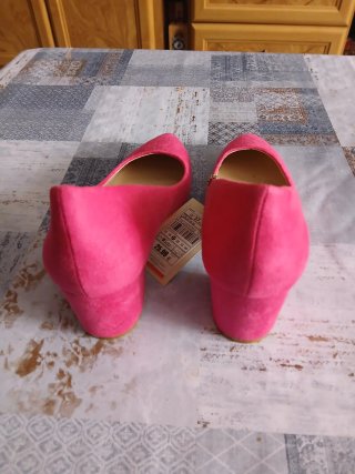 Zapatos de tacón Tino Gonzalez rosas