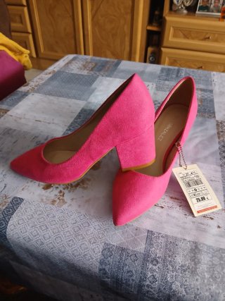 Zapatos de tacón Tino Gonzalez rosas