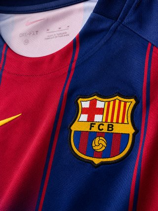 Equipación FC Barcelona Lamine Yamal 10 Talla 28