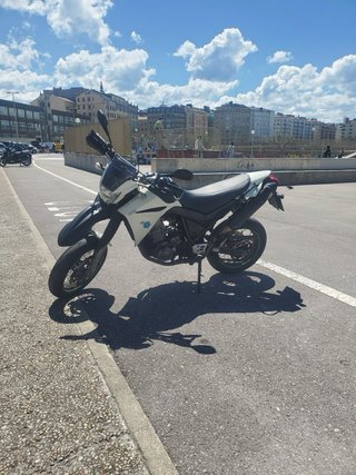 Yamaha XT660X Supermotard