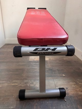 Banco musculación BH Fitness Atlanta 300 plegable