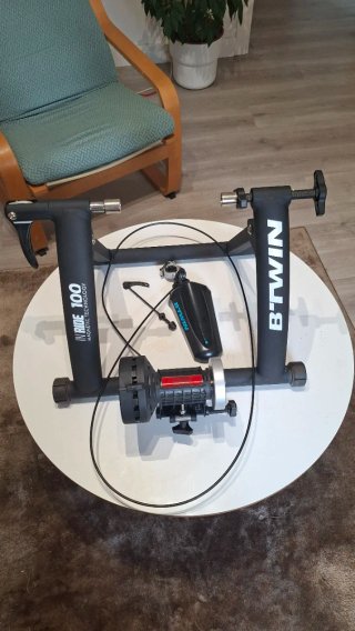 Rodillo de Entrenamiento B'TWIN In'Ride 100 - Magn