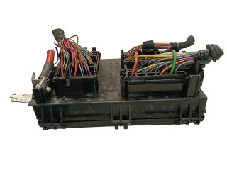 Caja reles / fusibles