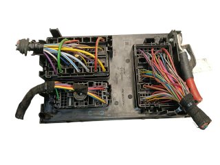 Caja reles / fusibles