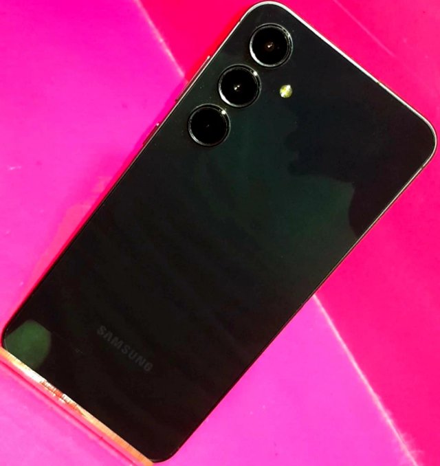 SAMSUNG GALAXY A55 5G 256GB 8GB COMO NUEVO