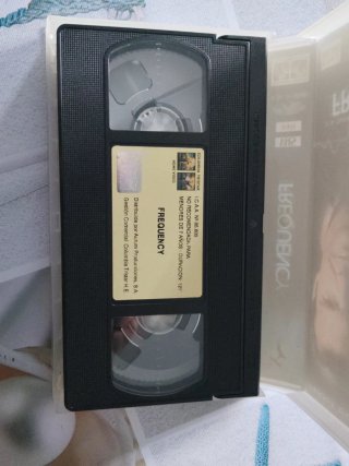 Frequency VHS Película Drama Sci-Fi Suspense
