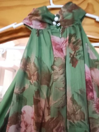 Vestido gasa floral cuello halter T. M/L