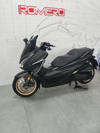 HONDA FORZA 350 NEGRA MATE - OCASIÓN ¿A2?