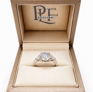 Anello Trilogy Moissanite Certificata 4 ct