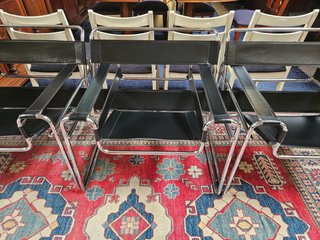 Poltronas Vintage Couro e Metal