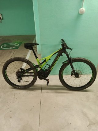 Bicicleta Specialized Turbo Levo Expert