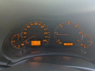 Toyota Avensis 2003