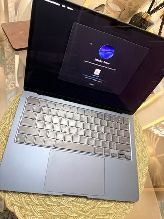 MacBook Air M2 Azul Plata 256
