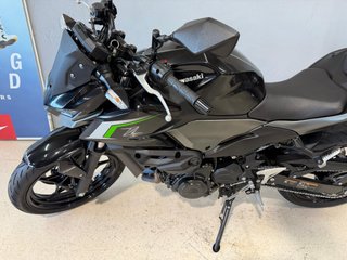 Kawasaki Z500 Negra/Verde