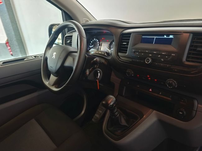 Peugeot Expert 2022, foto 24