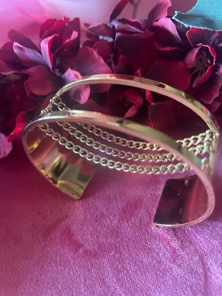 Bracciale placcato oro con catene