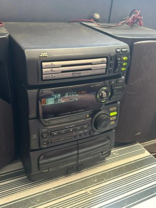 Equipo de música JVC CA-D601T