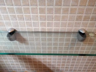 Soportes  para baldas.