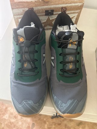 Kelme Trekking Gris/Verde un sólo uso.