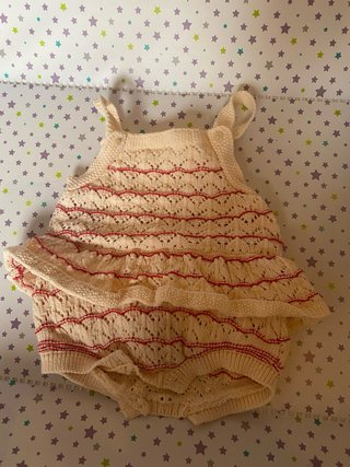 Body tejido bebé beige y rojo