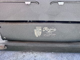 Máquina de escribir Regia Década 1050