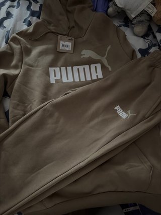 Conjunto chándal Puma S con etiqueta