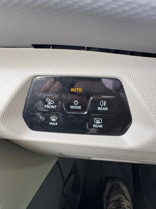 VW Multivan Life 1.4TSi PHEV Hibrida 218cv