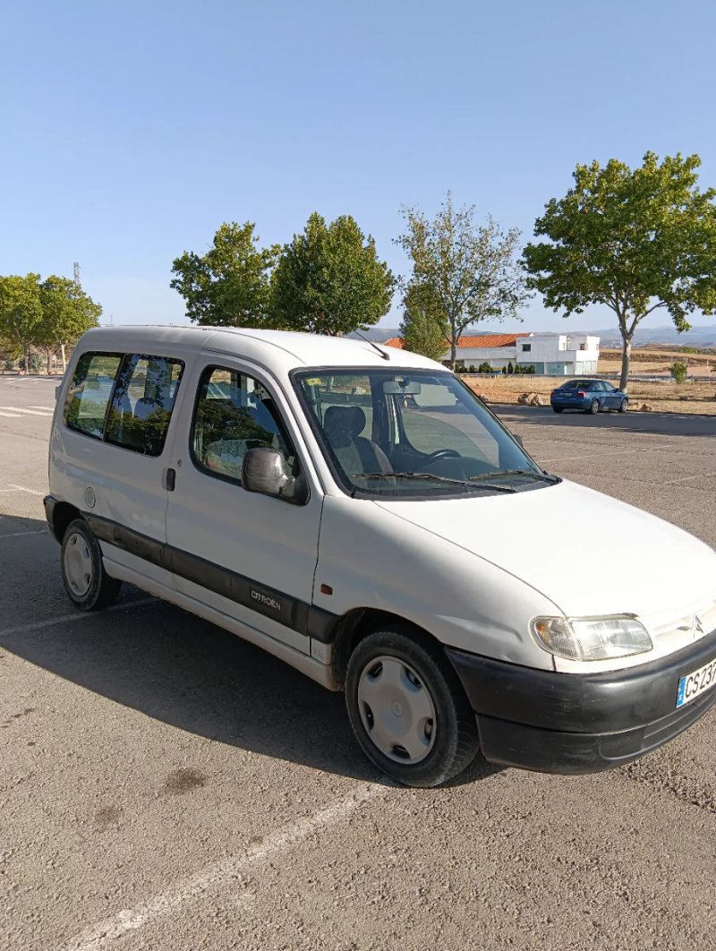 Citroen Berlingo 1996 - foto 1
