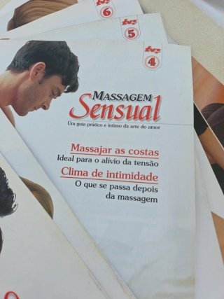 Lote de 8 revistas Massagem Sensual – em português