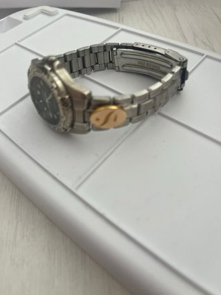 Reloj Caravelle Bulova Plata y Negro