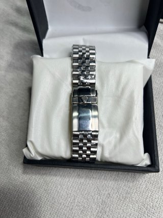 Reloj elegante para hombre