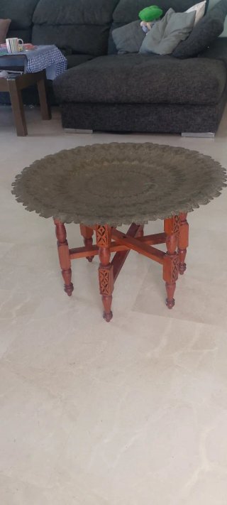 Mesa de té marroquí metal y madera