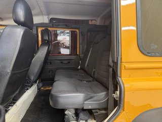 Land Rover Defender 2010