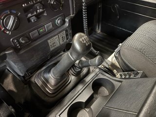 Land Rover Defender 2010