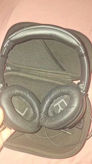 Funda para auriculares Bose negra