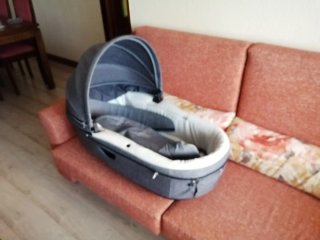 Carrito y saco para bebé gris