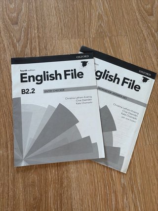 English File With Online Practice for Speakers ...