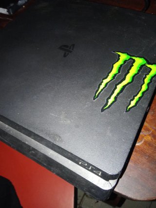 PS4 (PlayStation 4) Negra
