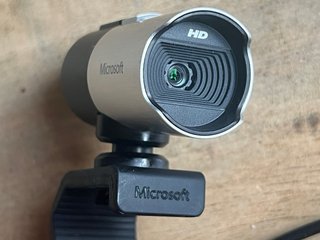 Microsoft LifeCam Studio Webcam 1080p HD