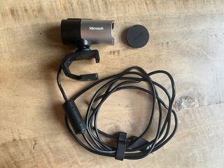 Microsoft LifeCam Studio Webcam 1080p HD