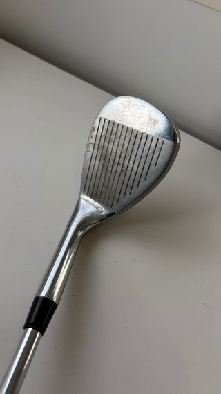 Palos de golf (6) + Bolsa + Fundas