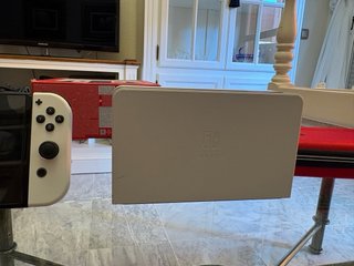 Nintendo Switch OLED Blanca + Mando + Wii Sports