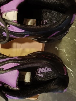 Scarpe Puma nere e lilla
