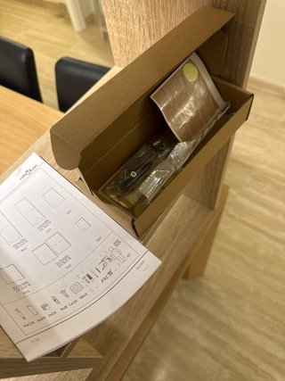 Estantería de madera moderna