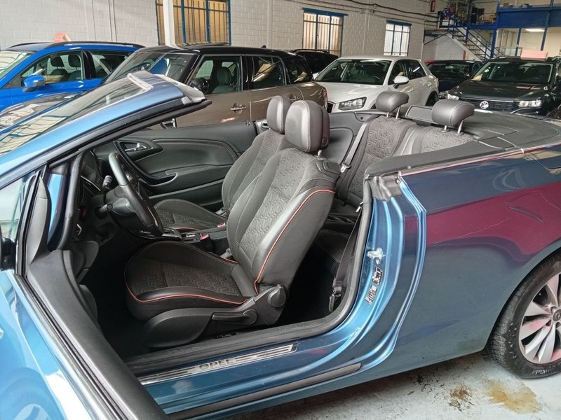 Opel Cabrio 2014 - foto 1