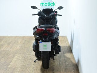 YAMAHA XMAX 300